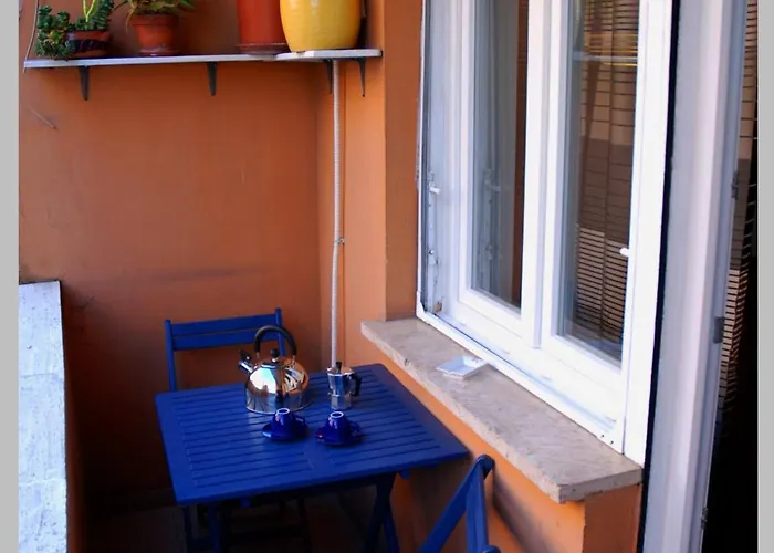 Holiday Rome Apartment *